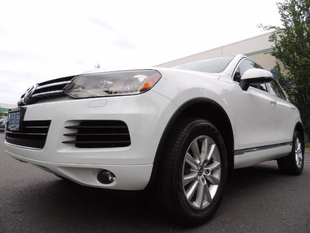 2013 Volkswagen Touareg VR6 Lux / AWD / Sport Utility / Excel Cond - Photo 9 - Portland, OR 97217