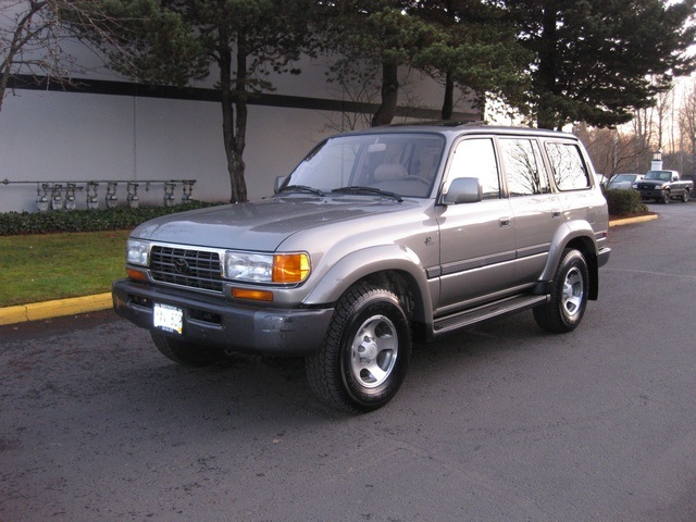 1997 toyota land cruiser 40th anniversary edition features #3