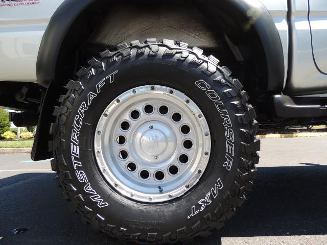 2002 Toyota Tacoma V6 4dr Double Cab 4WD LIFTED 33 " MUD DIF LOCKS - Photo 41 - Portland, OR 97217