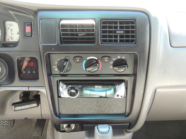 2002 Toyota Tacoma V6 4dr Double Cab 4WD LIFTED 33 " MUD DIF LOCKS - Photo 34 - Portland, OR 97217