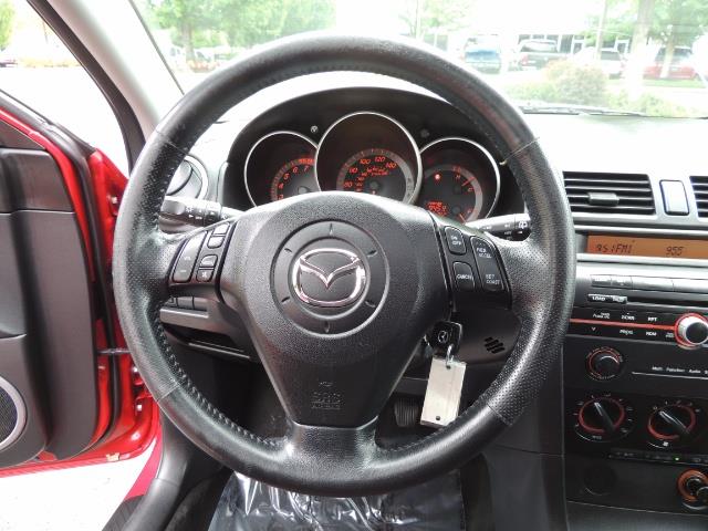 2005 Mazda Mazda3 SP23 Special Edition / Wagon/ 5-SPEED / Sunroof - Photo 20 - Portland, OR 97217