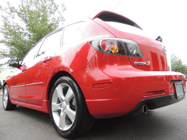 2005 Mazda Mazda3 SP23 Special Edition / Wagon/ 5-SPEED / Sunroof - Photo 12 - Portland, OR 97217