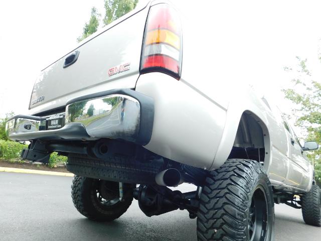 2005 GMC Sierra 3500 SLT 4dr Crew Cab / 4X4 / DIESEL / LIFTED / 1-OWNER - Photo 12 - Portland, OR 97217