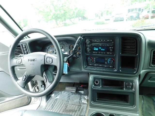 2005 GMC Sierra 3500 SLT 4dr Crew Cab / 4X4 / DIESEL / LIFTED / 1-OWNER - Photo 18 - Portland, OR 97217