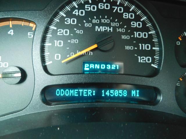 2005 GMC Sierra 3500 SLT 4dr Crew Cab / 4X4 / DIESEL / LIFTED / 1-OWNER - Photo 39 - Portland, OR 97217