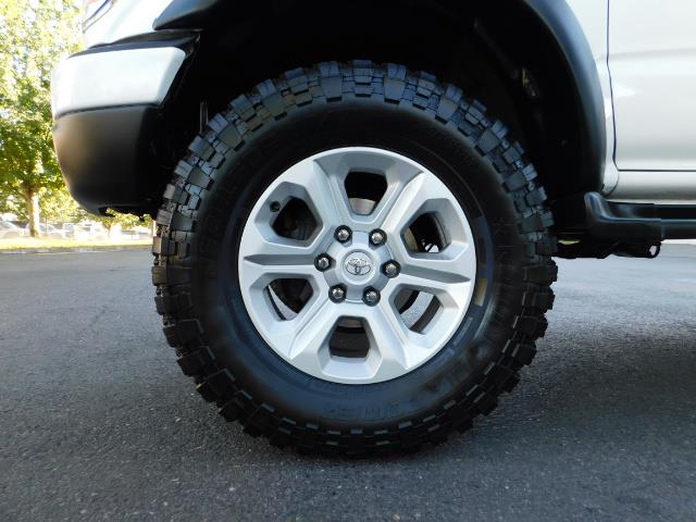 2001 Toyota Tacoma V6 4dr / 4X4 / REAR DIFF LOCKS / 3.4L / LIFTED - Photo 23 - Portland, OR 97217