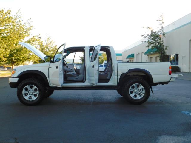 2001 Toyota Tacoma V6 4dr / 4X4 / REAR DIFF LOCKS / 3.4L / LIFTED - Photo 25 - Portland, OR 97217