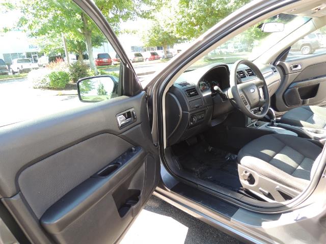 2010 Ford Fusion SE / Sedan / 2.5Liter 4Cyl / Excel Cond - Photo 11 - Portland, OR 97217