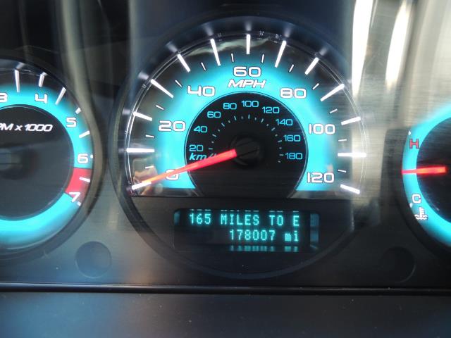 2010 Ford Fusion SE / Sedan / 2.5Liter 4Cyl / Excel Cond - Photo 35 - Portland, OR 97217