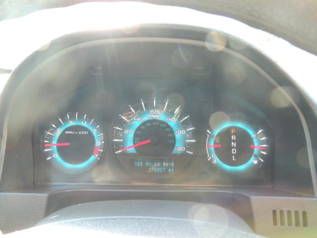 2010 Ford Fusion SE / Sedan / 2.5Liter 4Cyl / Excel Cond - Photo 34 - Portland, OR 97217