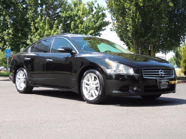 2010 Nissan Maxima 3.5 SV Heated+Cooled Leather / PANO ROOF / 1-OWNER - Photo 2 - Portland, OR 97217
