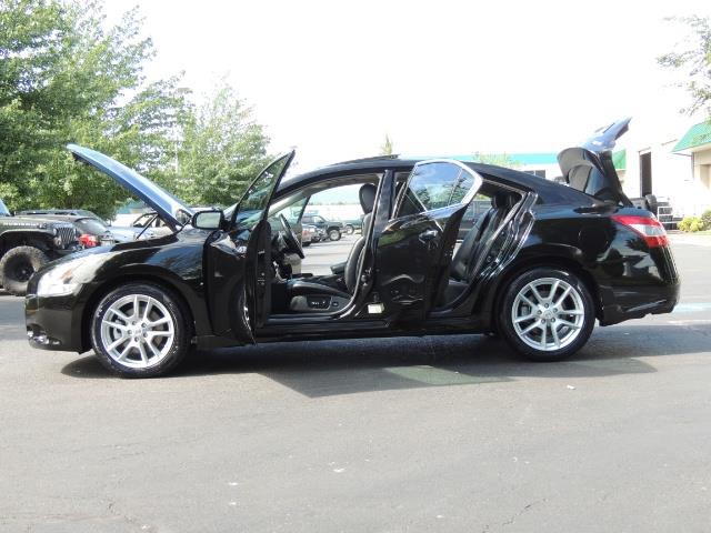 2010 Nissan Maxima 3.5 SV Heated+Cooled Leather / PANO ROOF / 1-OWNER - Photo 22 - Portland, OR 97217
