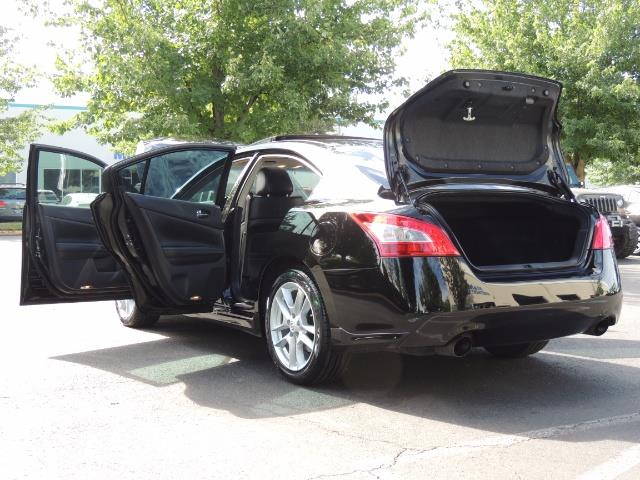 2010 Nissan Maxima 3.5 SV Heated+Cooled Leather / PANO ROOF / 1-OWNER - Photo 25 - Portland, OR 97217