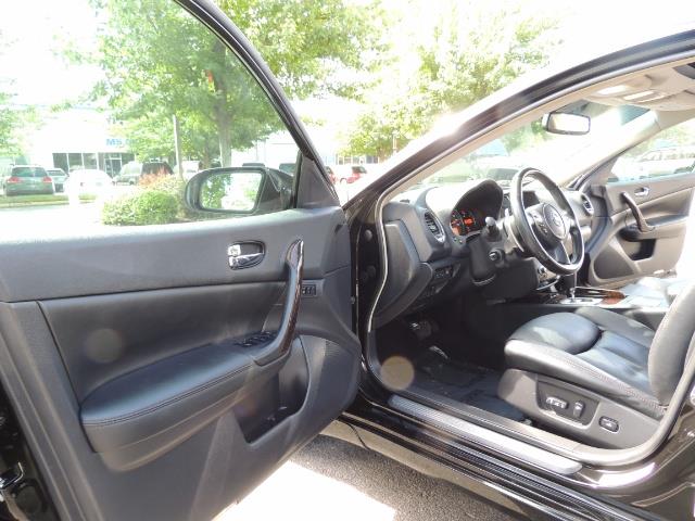 2010 Nissan Maxima 3.5 SV Heated+Cooled Leather / PANO ROOF / 1-OWNER - Photo 13 - Portland, OR 97217