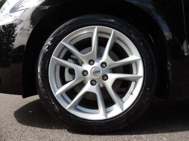 2010 Nissan Maxima 3.5 SV Heated+Cooled Leather / PANO ROOF / 1-OWNER - Photo 41 - Portland, OR 97217