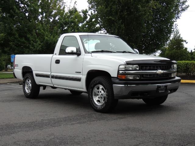 2001 Chevrolet Silverado 1500 LS 2dr Standard Cab / 4X4 / LONG BED / Z71 OFF RD - Photo 2 - Portland, OR 97217