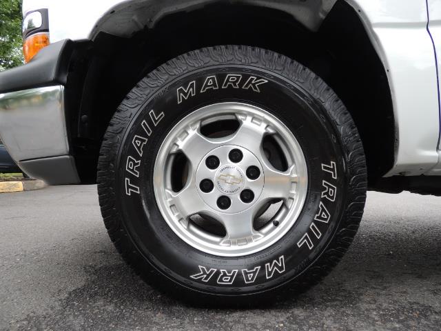 2001 Chevrolet Silverado 1500 LS 2dr Standard Cab / 4X4 / LONG BED / Z71 OFF RD - Photo 23 - Portland, OR 97217