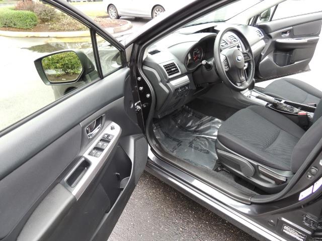 2016 Subaru Impreza 2.0i Premium / HatchBack Wagon / Backup camera - Photo 11 - Portland, OR 97217