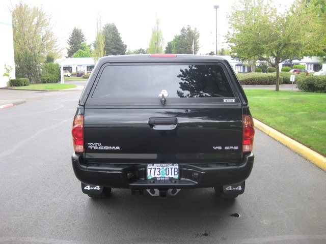 2008 Toyota Tacoma V6/ Double Cab/4WD/ Long Bed / TRD Sport - Photo 4 - Portland, OR 97217
