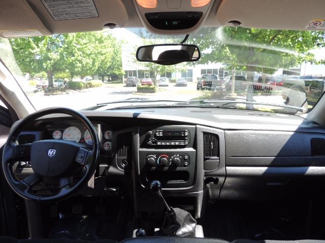2004 Dodge Ram 2500 SLT 4dr / 4X4 /5.9L DIESEL / 6-SPEED / 1-OWNER - Photo 36 - Portland, OR 97217