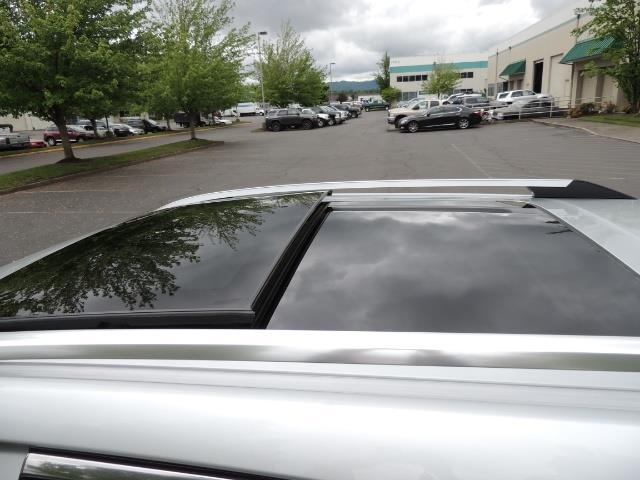 2012 Cadillac SRX Premium Collection / AWD / FULLY LOADED / Excel Co - Photo 23 - Portland, OR 97217