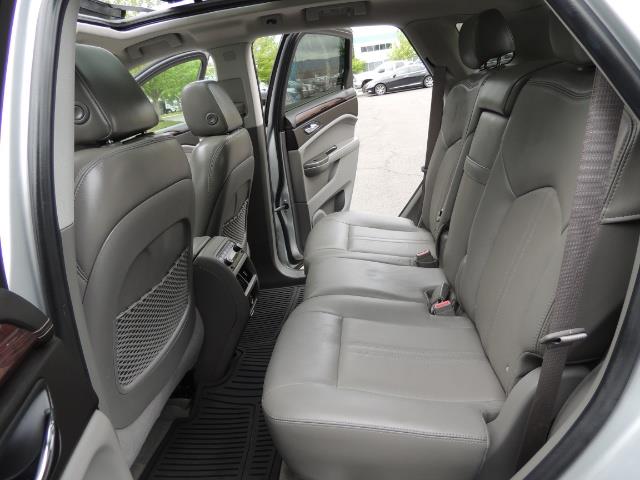 2012 Cadillac SRX Premium Collection / AWD / FULLY LOADED / Excel Co - Photo 13 - Portland, OR 97217