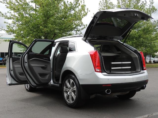2012 Cadillac SRX Premium Collection / AWD / FULLY LOADED / Excel Co - Photo 27 - Portland, OR 97217