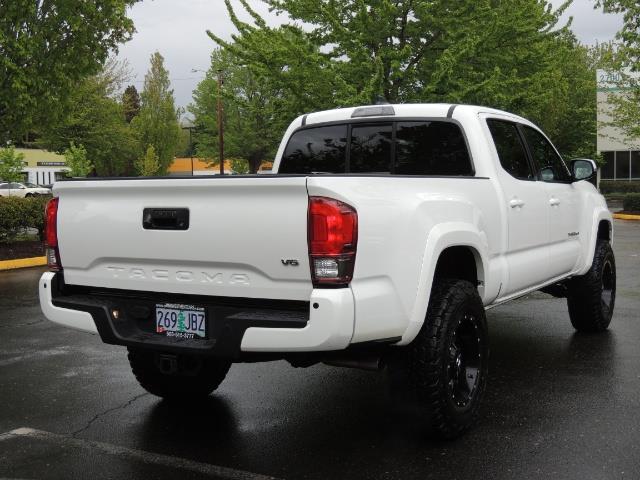2016 Toyota Tacoma TRD Sport / 4X4 / Navi / Sunroof / LOADED / LIFTED - Photo 8 - Portland, OR 97217