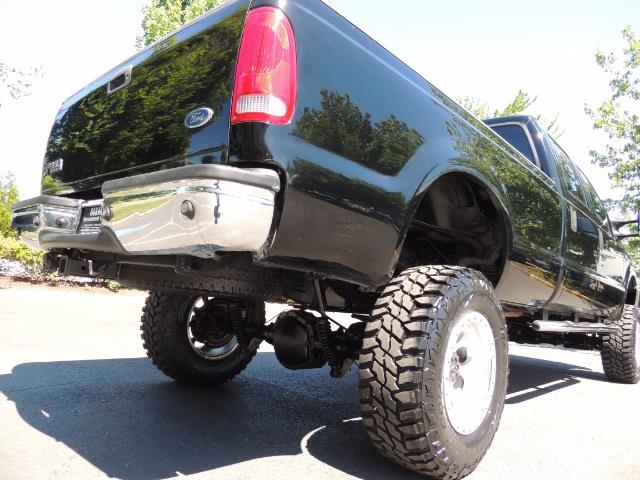 2001 Ford F-350 Super Duty Lariat / 4X4 / 7.3L DIESEL / LIFTED - Photo 11 - Portland, OR 97217