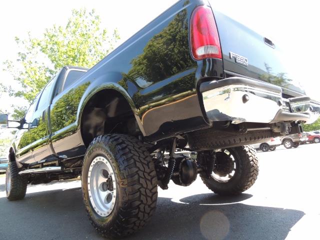 2001 Ford F-350 Super Duty Lariat / 4X4 / 7.3L DIESEL / LIFTED - Photo 12 - Portland, OR 97217