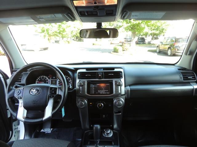 2016 Toyota 4Runner 4X4 / 3RD SEAT / REAR CAM / WARRANTY / LIFTED !! - Photo 35 - Portland, OR 97217