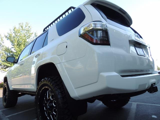 2016 Toyota 4Runner 4X4 / 3RD SEAT / REAR CAM / WARRANTY / LIFTED !! - Photo 11 - Portland, OR 97217