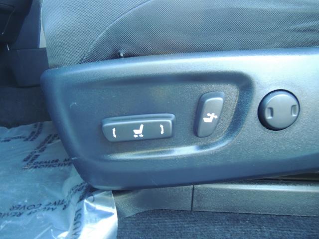2016 Toyota 4Runner 4X4 / 3RD SEAT / REAR CAM / WARRANTY / LIFTED !! - Photo 34 - Portland, OR 97217