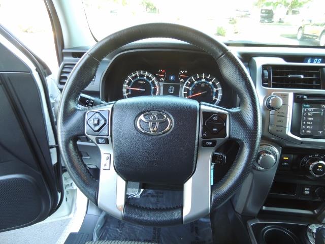 2016 Toyota 4Runner 4X4 / 3RD SEAT / REAR CAM / WARRANTY / LIFTED !! - Photo 39 - Portland, OR 97217