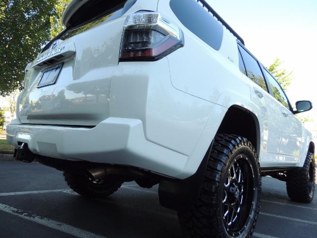 2016 Toyota 4Runner 4X4 / 3RD SEAT / REAR CAM / WARRANTY / LIFTED !! - Photo 12 - Portland, OR 97217