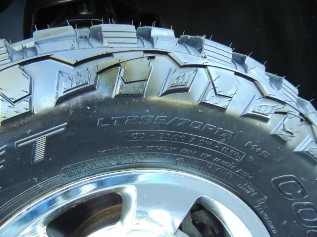 2004 Dodge Ram 3500 Laramie FLAT BED 4X4 / 5.9L Cummins DIESEL 6-SPEED - Photo 45 - Portland, OR 97217