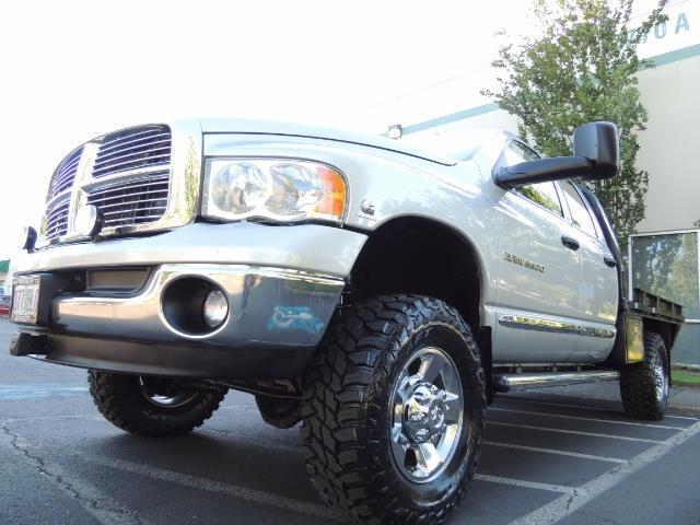 2004 Dodge Ram 3500 Laramie FLAT BED 4X4 / 5.9L Cummins DIESEL 6-SPEED - Photo 9 - Portland, OR 97217