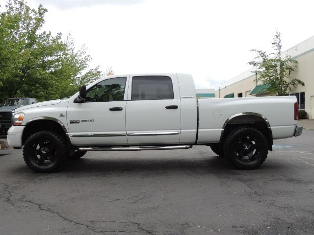 2006 Dodge Ram 3500 Laramie MegaCab / 4X4 /5.9L DIESEL/ EXHAUST BRAKE - Photo 3 - Portland, OR 97217