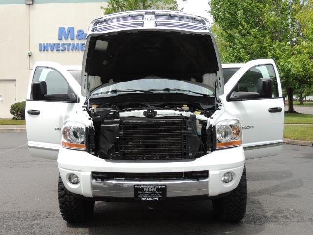 2006 Dodge Ram 3500 Laramie MegaCab / 4X4 /5.9L DIESEL/ EXHAUST BRAKE - Photo 31 - Portland, OR 97217