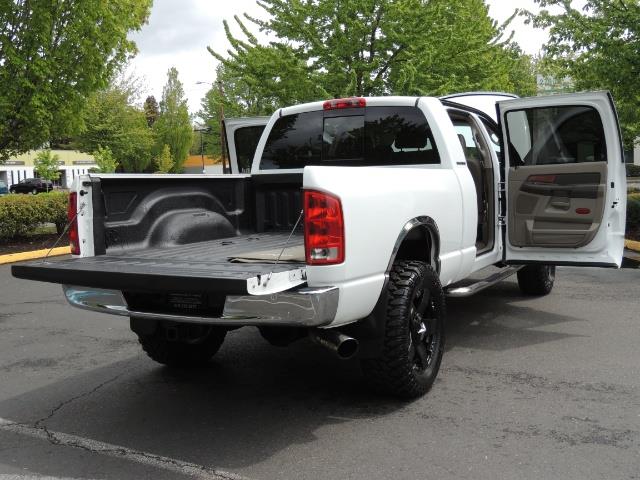 2006 Dodge Ram 3500 Laramie MegaCab / 4X4 /5.9L DIESEL/ EXHAUST BRAKE - Photo 29 - Portland, OR 97217