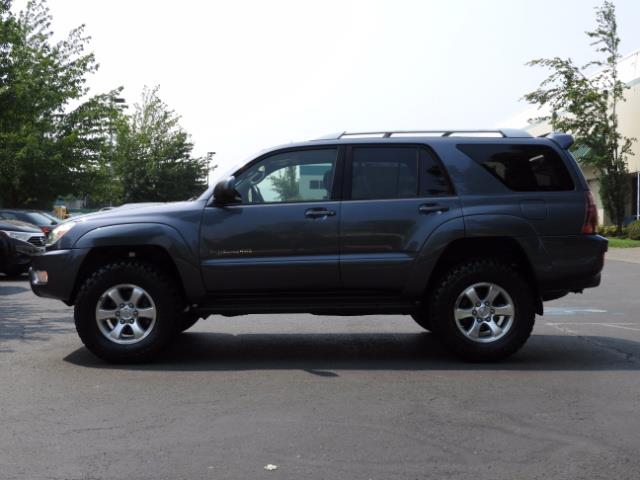 2005 Toyota 4Runner SPORT Edition / 4WD / DIFF LOCK / LIFTED !!! - Photo 4 - Portland, OR 97217