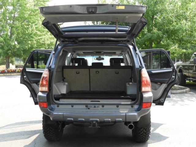 2005 Toyota 4Runner SPORT Edition / 4WD / DIFF LOCK / LIFTED !!! - Photo 26 - Portland, OR 97217