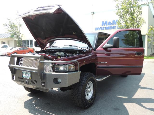 2001 Dodge Ram 2500 SLT 4dr / 4X4 / 5.9L DIESEL / 6-SPEED / LIFTED - Photo 25 - Portland, OR 97217