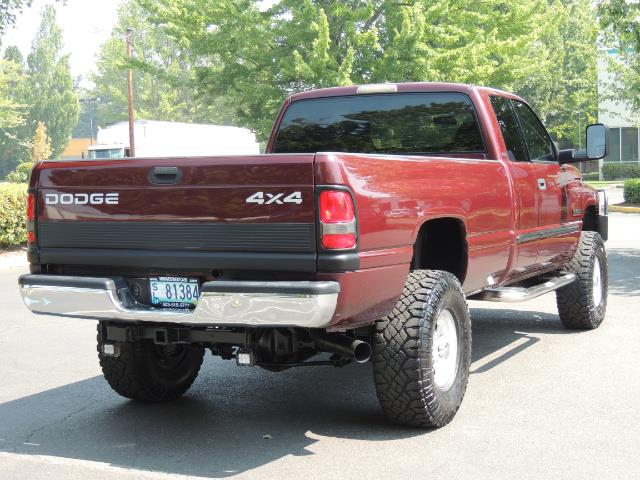 2001 Dodge Ram 2500 SLT 4dr / 4X4 / 5.9L DIESEL / 6-SPEED / LIFTED - Photo 8 - Portland, OR 97217