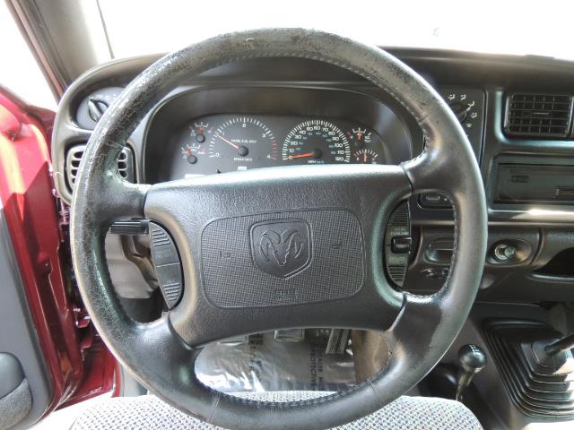 2001 Dodge Ram 2500 SLT 4dr / 4X4 / 5.9L DIESEL / 6-SPEED / LIFTED - Photo 17 - Portland, OR 97217
