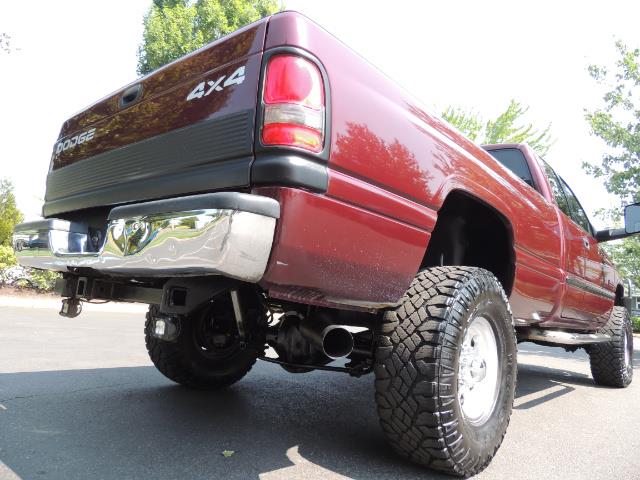 2001 Dodge Ram 2500 SLT 4dr / 4X4 / 5.9L DIESEL / 6-SPEED / LIFTED - Photo 9 - Portland, OR 97217