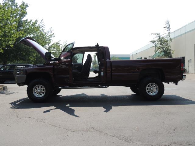 2001 Dodge Ram 2500 SLT 4dr / 4X4 / 5.9L DIESEL / 6-SPEED / LIFTED - Photo 27 - Portland, OR 97217