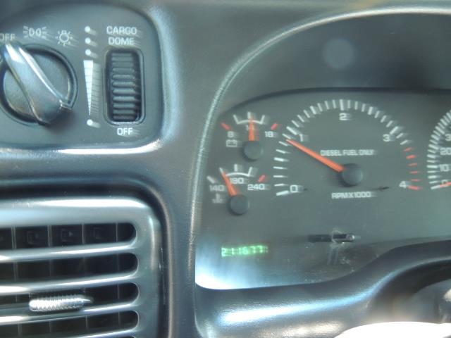 2001 Dodge Ram 2500 SLT 4dr / 4X4 / 5.9L DIESEL / 6-SPEED / LIFTED - Photo 33 - Portland, OR 97217