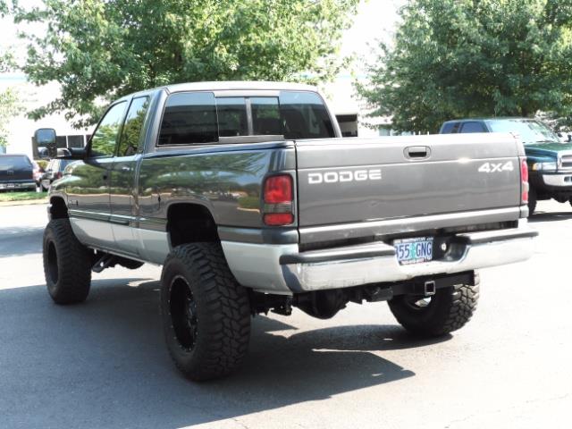 2002 Dodge Ram 2500 SLT Plus 4dr / 4X4 / Leather / 5.9L DIESEL / 6-SPD - Photo 7 - Portland, OR 97217