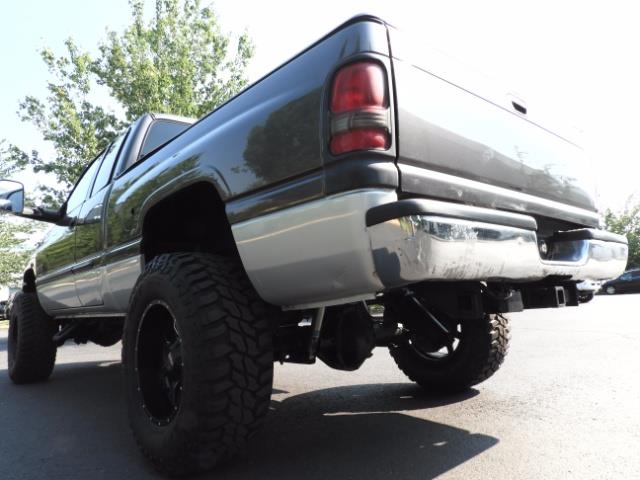2002 Dodge Ram 2500 SLT Plus 4dr / 4X4 / Leather / 5.9L DIESEL / 6-SPD - Photo 10 - Portland, OR 97217